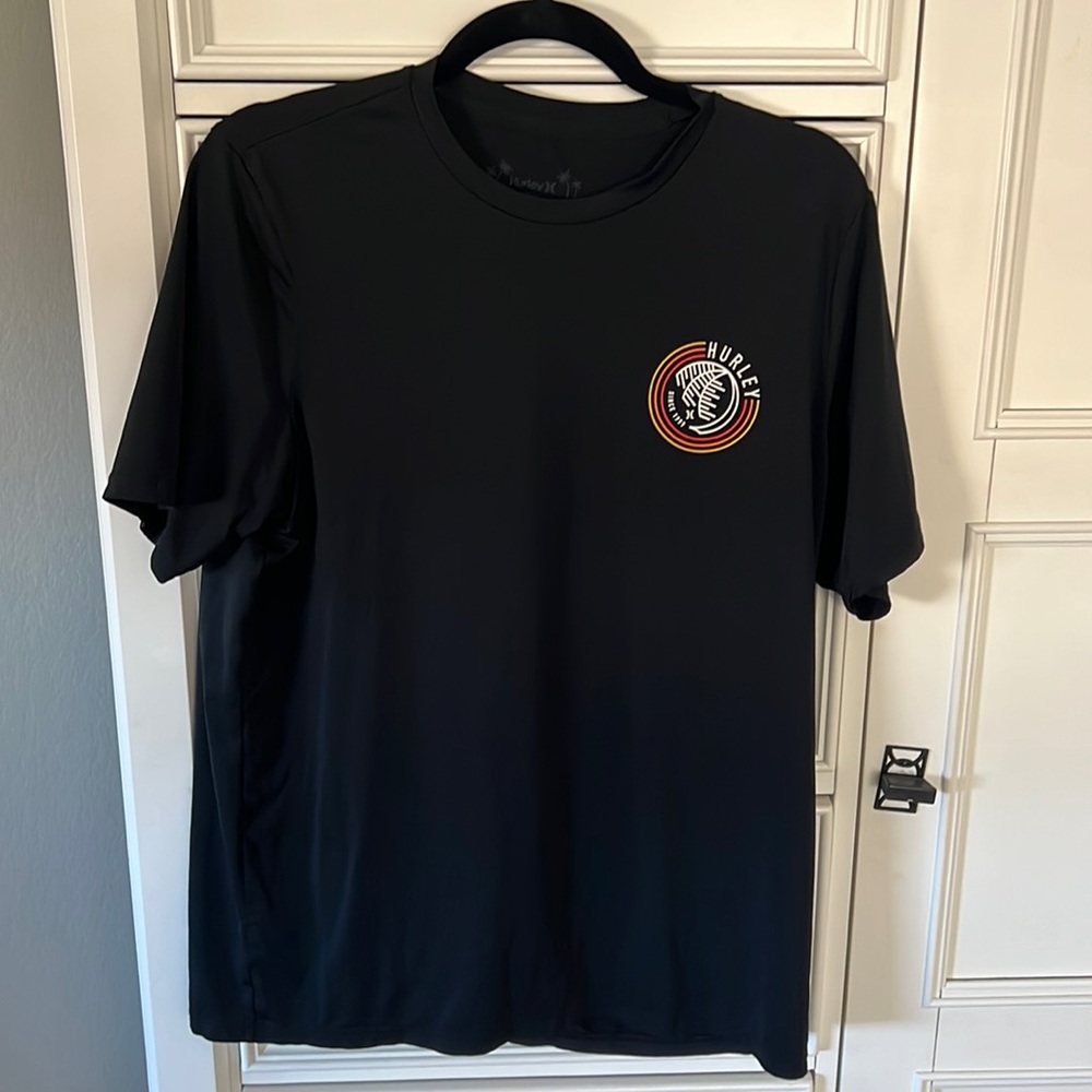 Hurley Swim shirt Men’s M